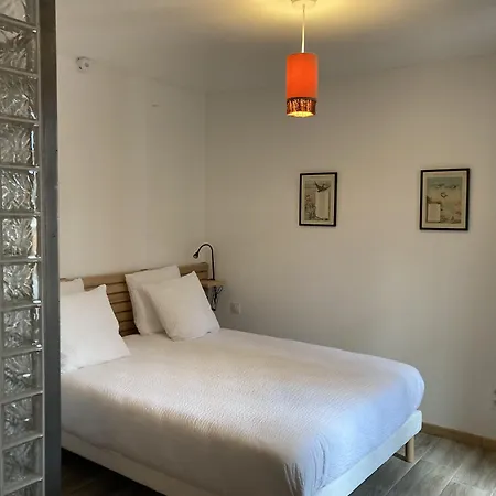 L'hotel Du Garage Des Cevennes 3*