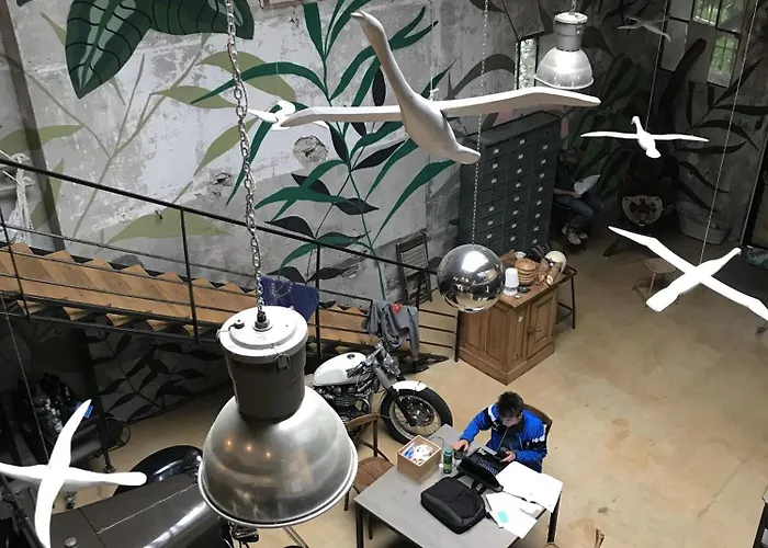 Отель L'hotel Du Garage Des Cevennes Андюз