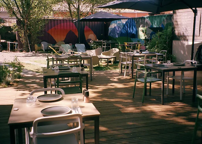 L'hotel Du Garage Des Cevennes